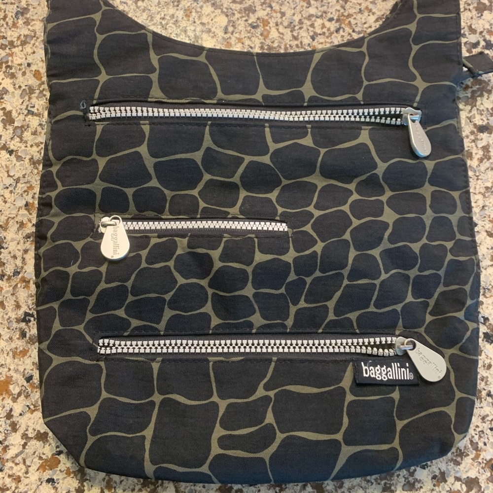 Baggallini Crossbody Bag